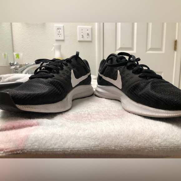 Nike Downshifter 7 Running shoes - Picture 3 of 5